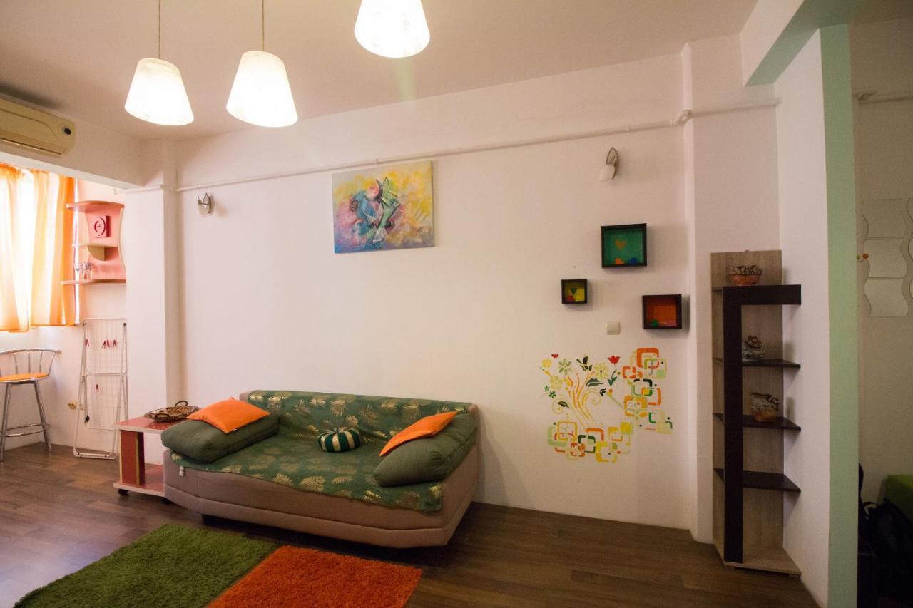 Intim Studio Flat Arad Extérieur photo